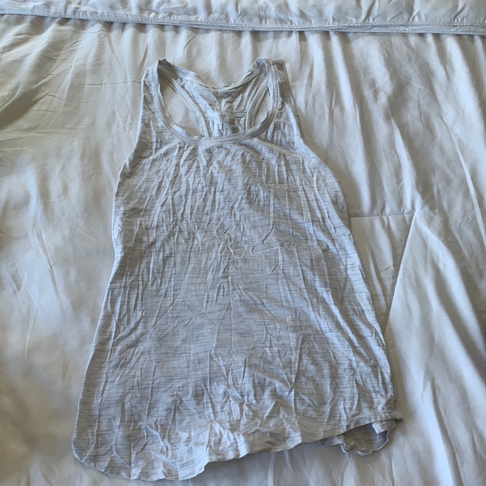 Lululemon tank top